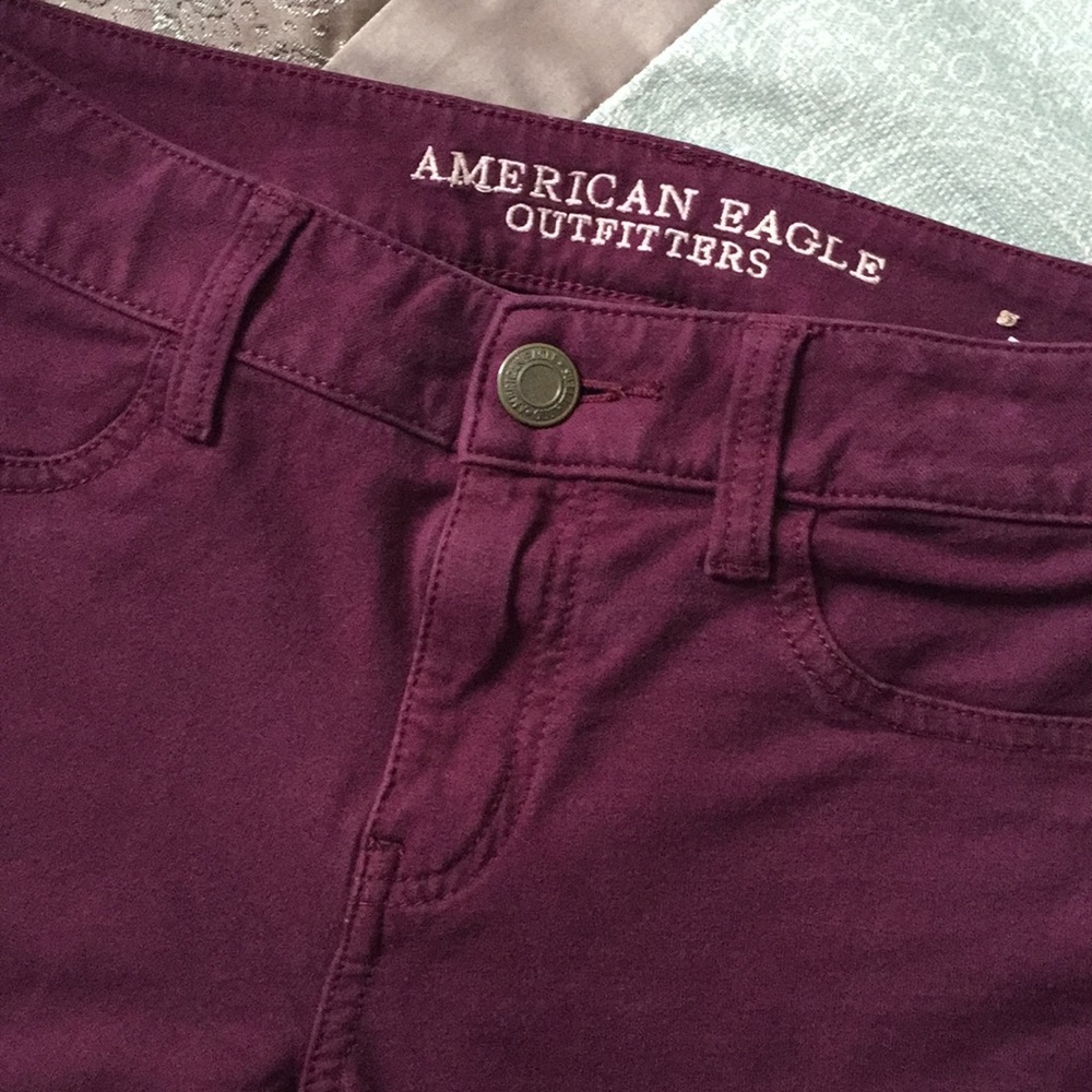 American Eagle Super Stretch Jeggings- Wine Red